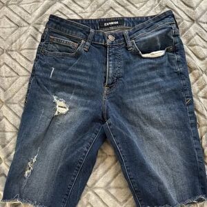 Express Distressed Denim Shorts – 28 Waist